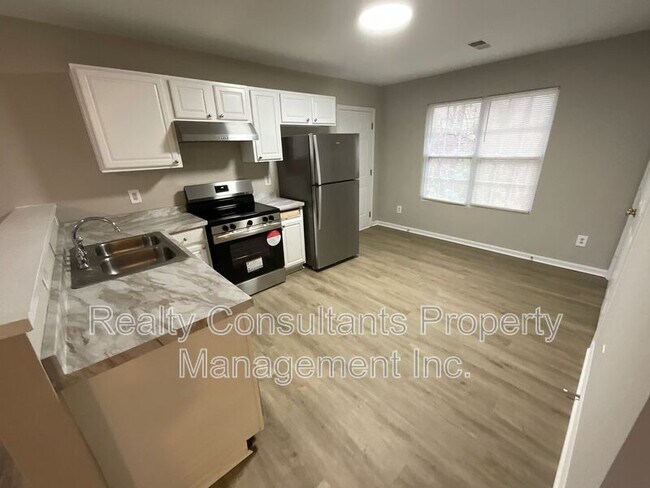 Building Photo - 1506 Hidden Creek Terrace