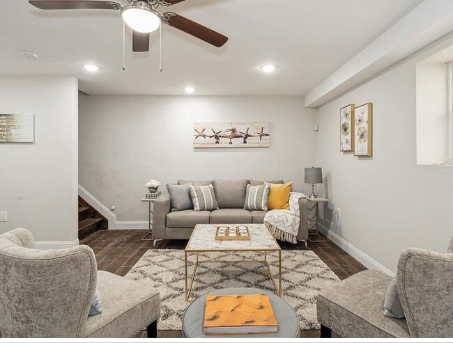 Building Photo - 586 Liberty Ave