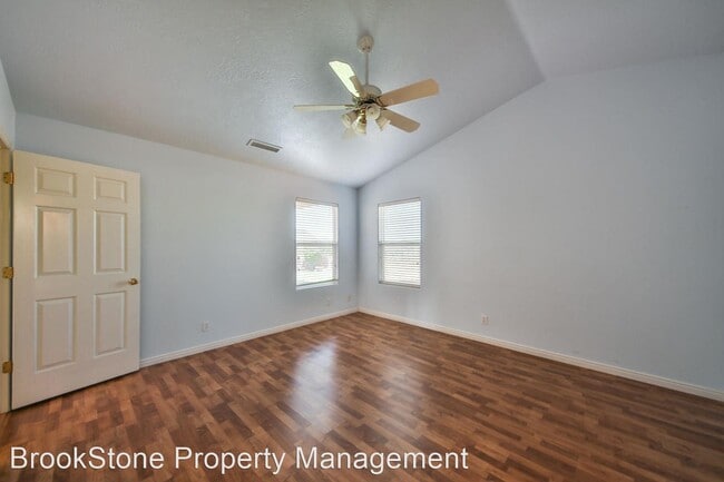 Building Photo - 3 br, 2 bath House - 963 N Graham Manor