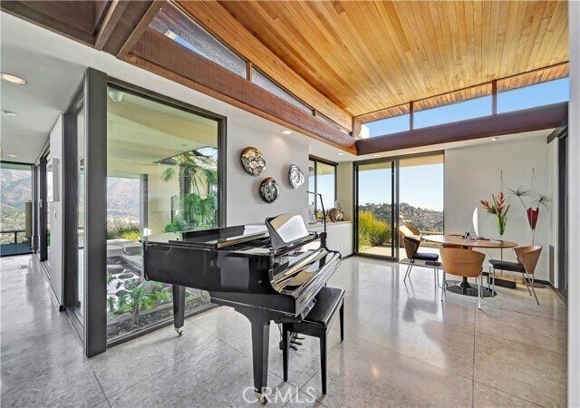 Building Photo - 3820 Domal Ln