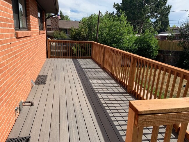 Building Photo - Beautiful 4 Bedroom 3 Bathroom Home in Wes...