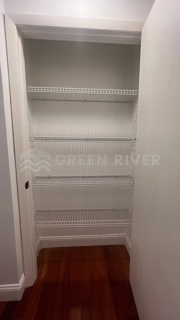 Building Photo - Amazing 4 bedroom home with St Johns River Views Available Now!