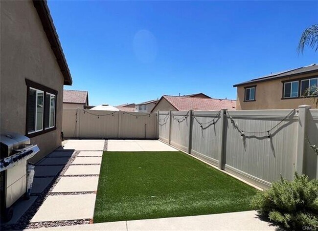 Building Photo - Spencers’s Crossing Home