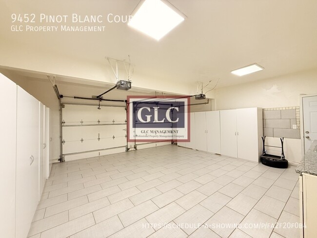 Building Photo - 9452 Pinot Blanc Ct