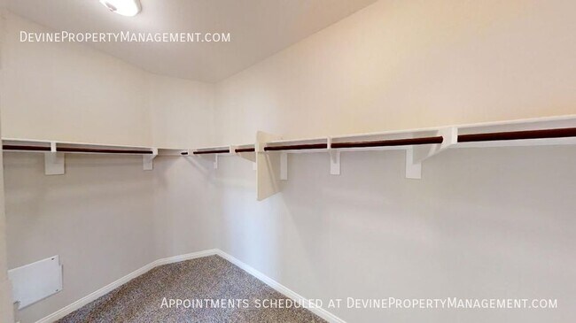 Building Photo - 381 Mesa Verde Park