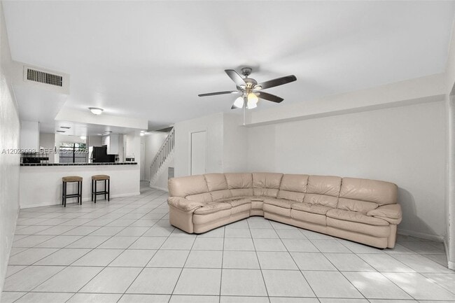 Building Photo - 4241 SW 71st Ter