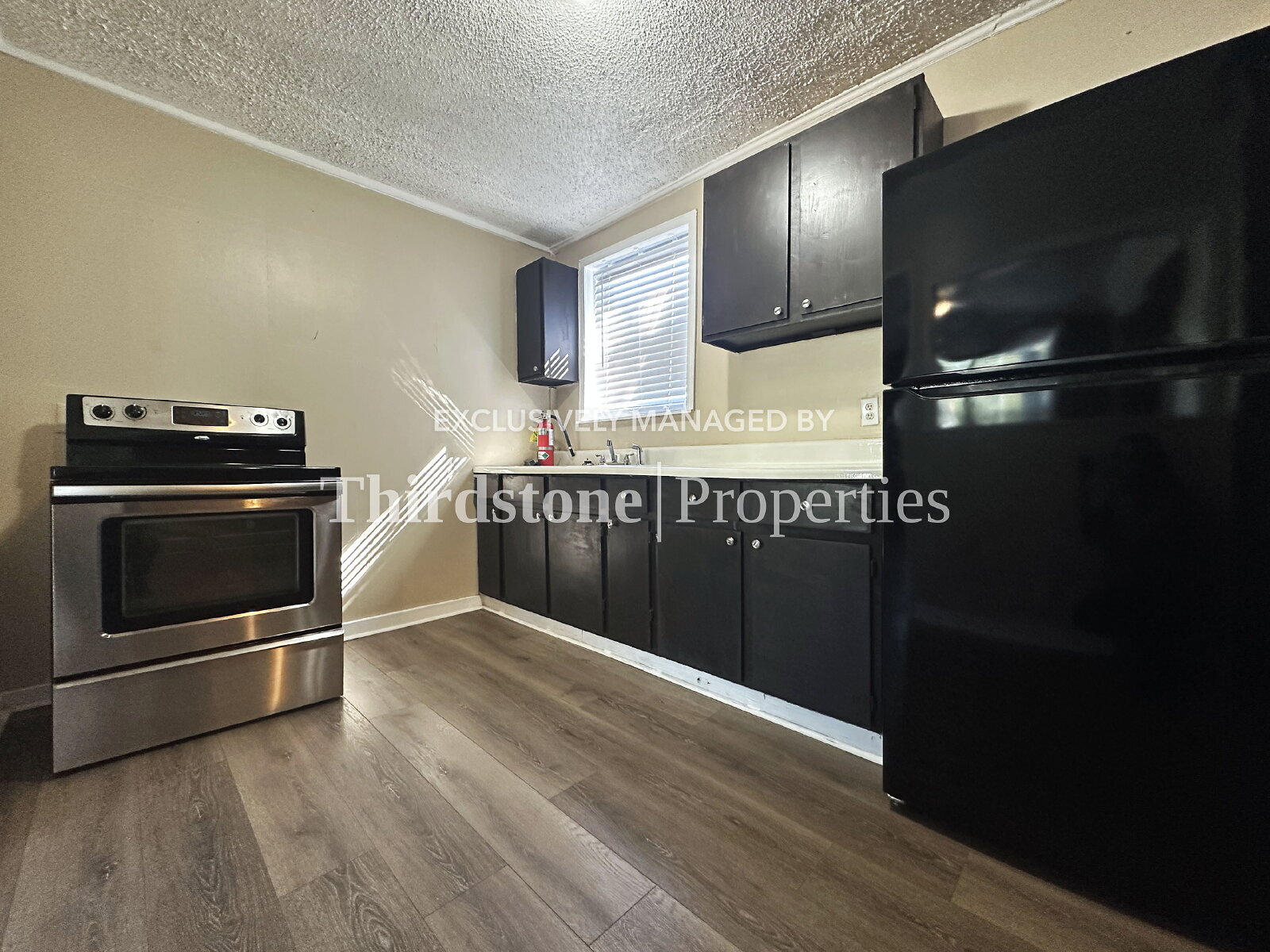 Building Photo - 1136 Maynard St