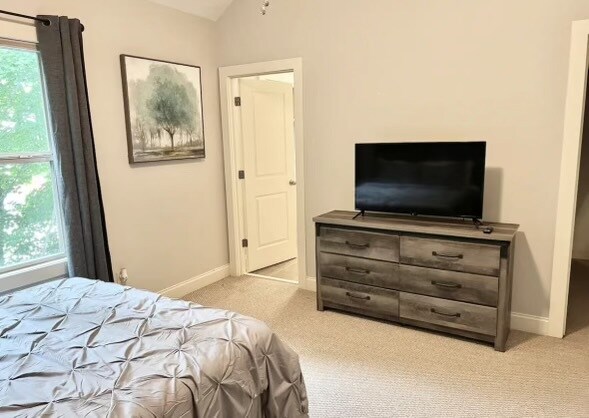 Building Photo - 1398 Heights Park Dr SE