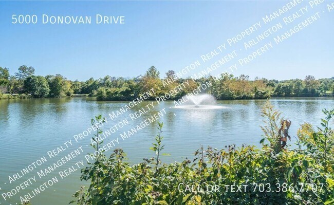 Building Photo - 5000 Donovan Dr