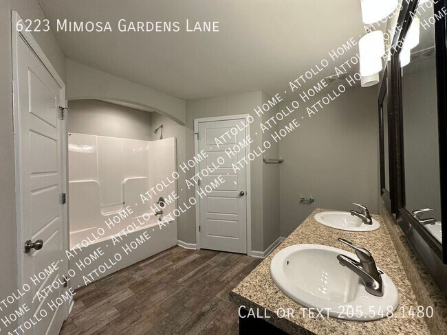 Building Photo - 6223 Mimosa Garden Ln