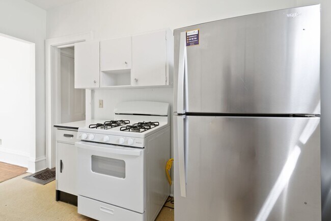 Building Photo - 1120 Washington St