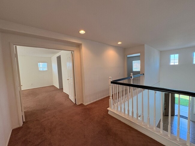 Building Photo - EASTVALE GREAT NEIGHBORHOOD- 4+2.5 EXECUTIVE HOME, QUIET NEIGHBORHOOD - AVAILABLE NOW!!! ONLY 2 C...