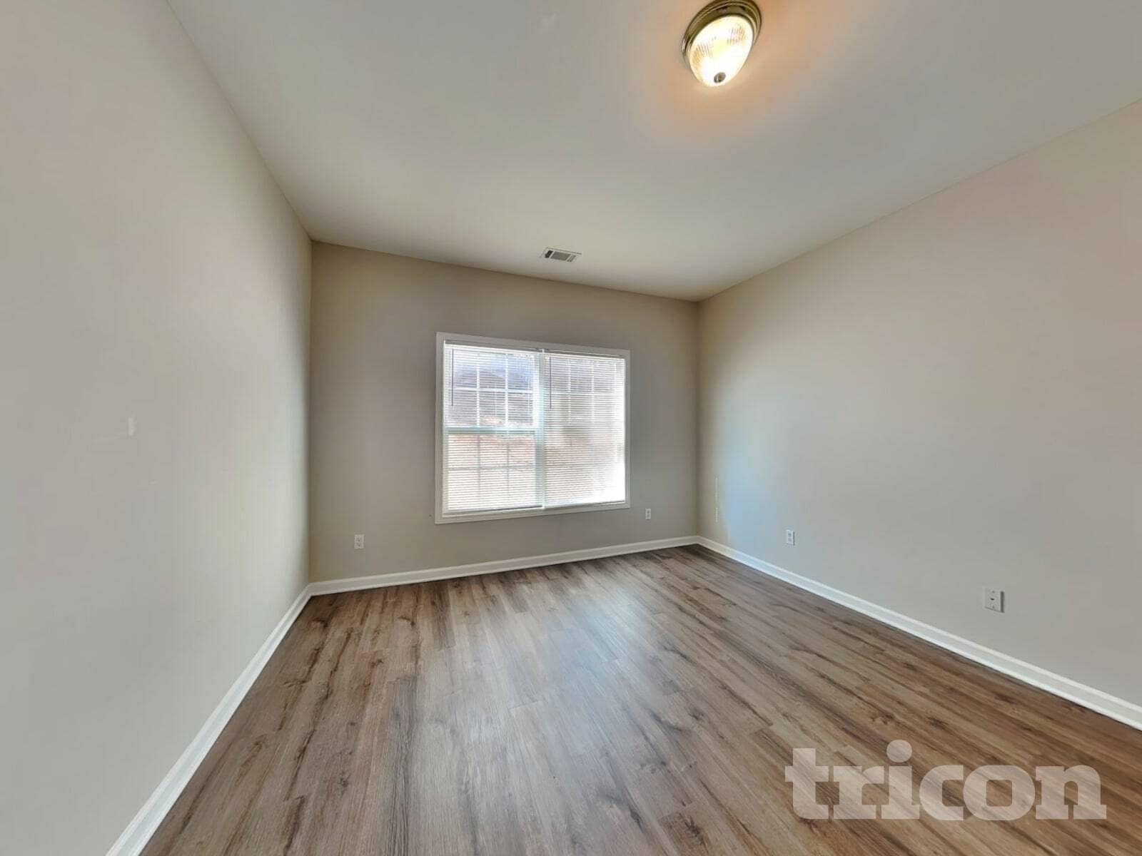 Building Photo - 1524 Montauk Point