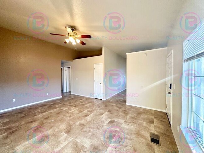 Building Photo - 1 Month Free!!! Beautiful 3BR 2 Bath home with RV Parking!