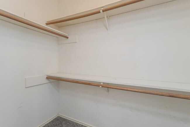 Building Photo - 16821 Kettle Creek Dr