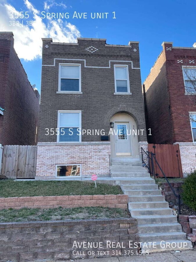 Building Photo - 3555 S Spring Ave