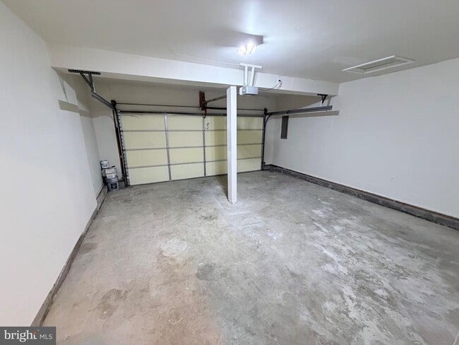 Building Photo - 917 Cypress Point Cir