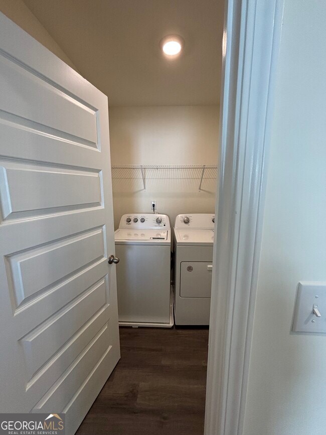 Building Photo - 222 Coastal Dr
