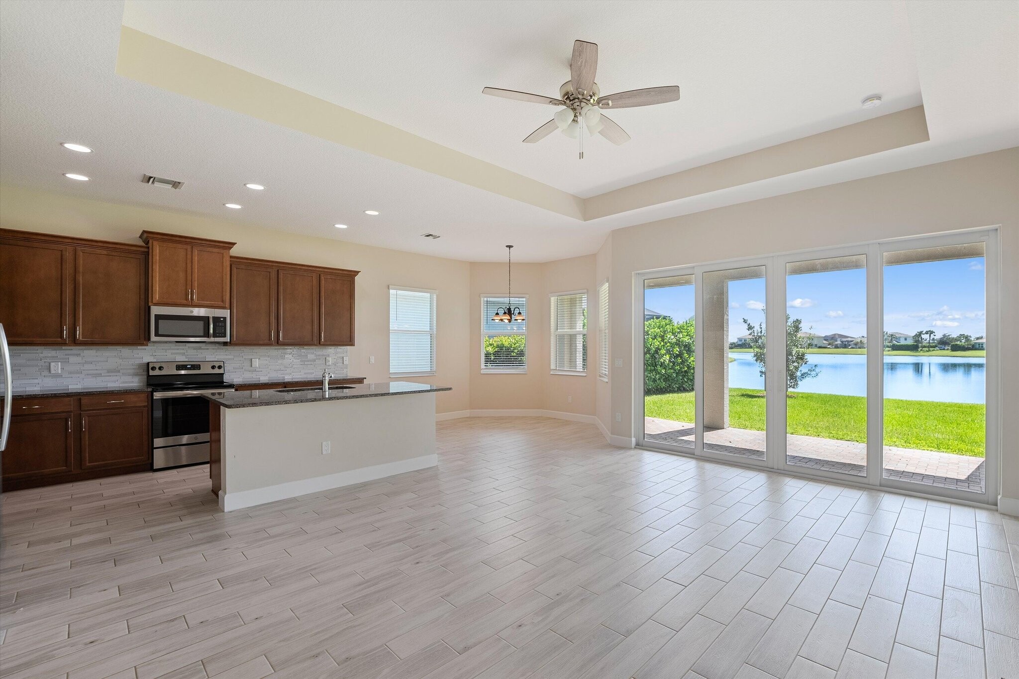 Building Photo - 16110 Whippoorwill Cir