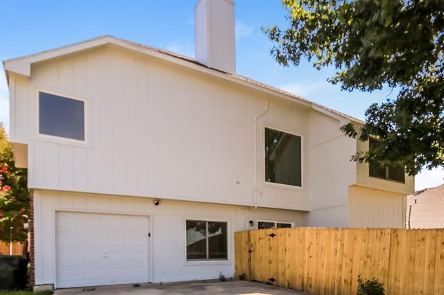 Building Photo - 4203 Wild Cherry Dr