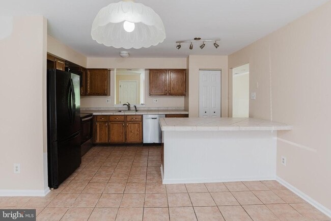 Building Photo - 116 Talgrath Ct