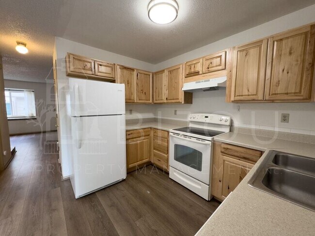 Building Photo - 2146 Baltimore Cir