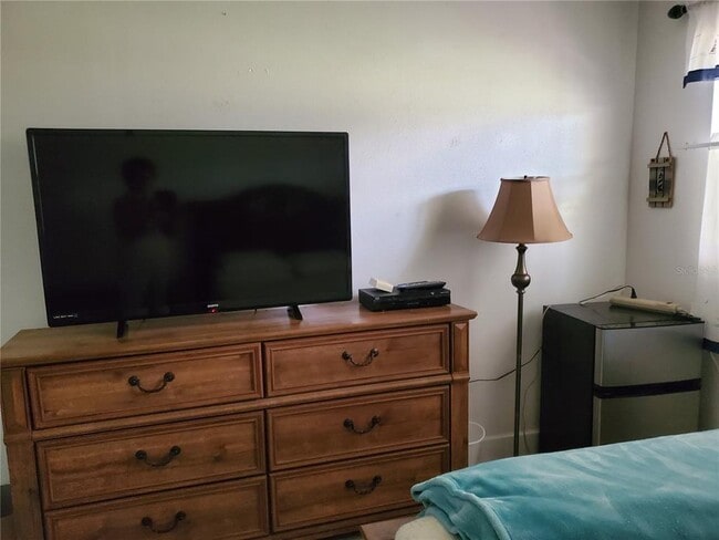 Building Photo - 201 Bedford Trail