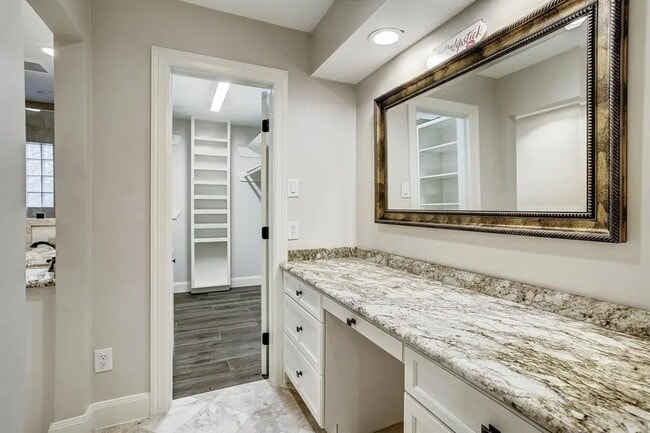 Building Photo - 11426 Cold Spring Dr