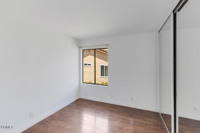 Building Photo - 4035 Cliffrose Ave