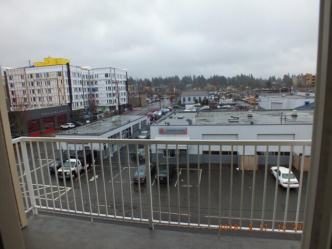 Building Photo - 12549 28th Ave NE
