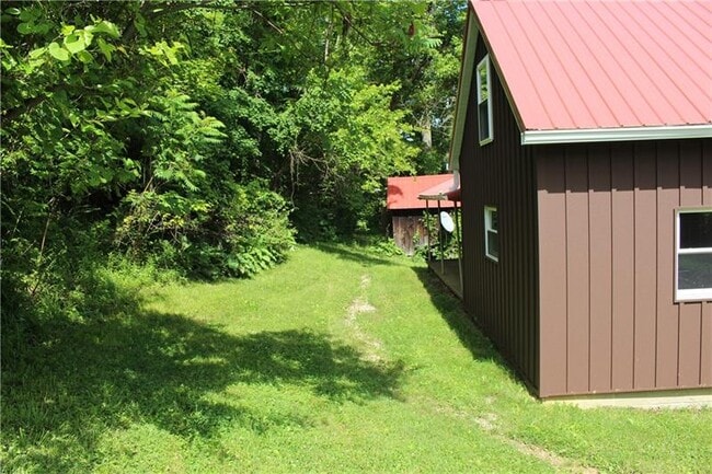 Building Photo - 97 Wonsettler Rd