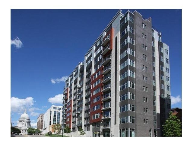 Building Photo - 309 W Washington Ave