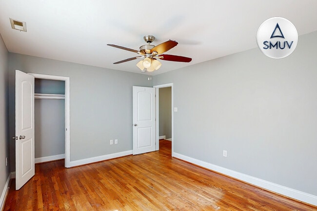Building Photo - 8508 Chestnut Oak Rd