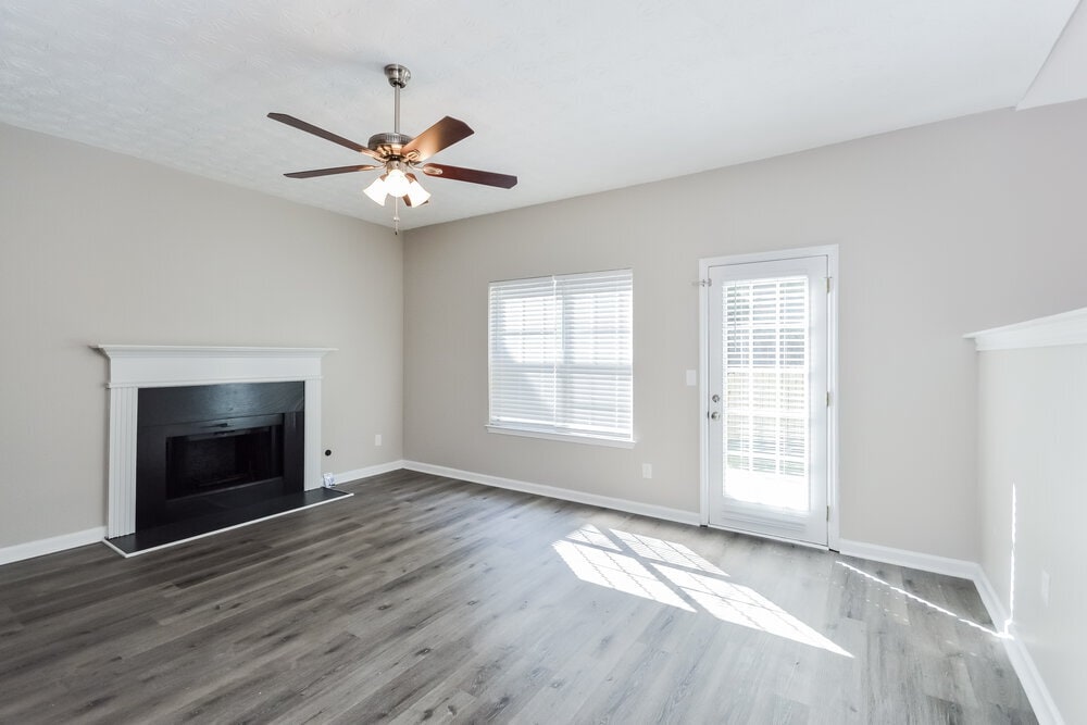 Building Photo - 6683 Shapiro Ct