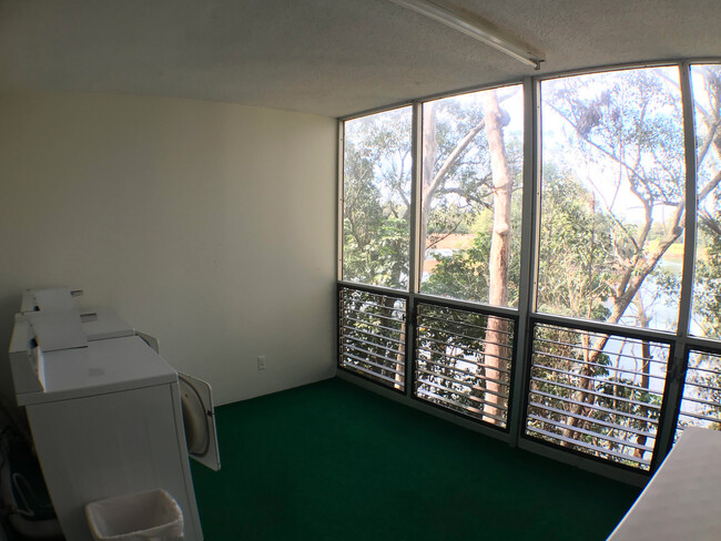 Building Photo - 258NEW