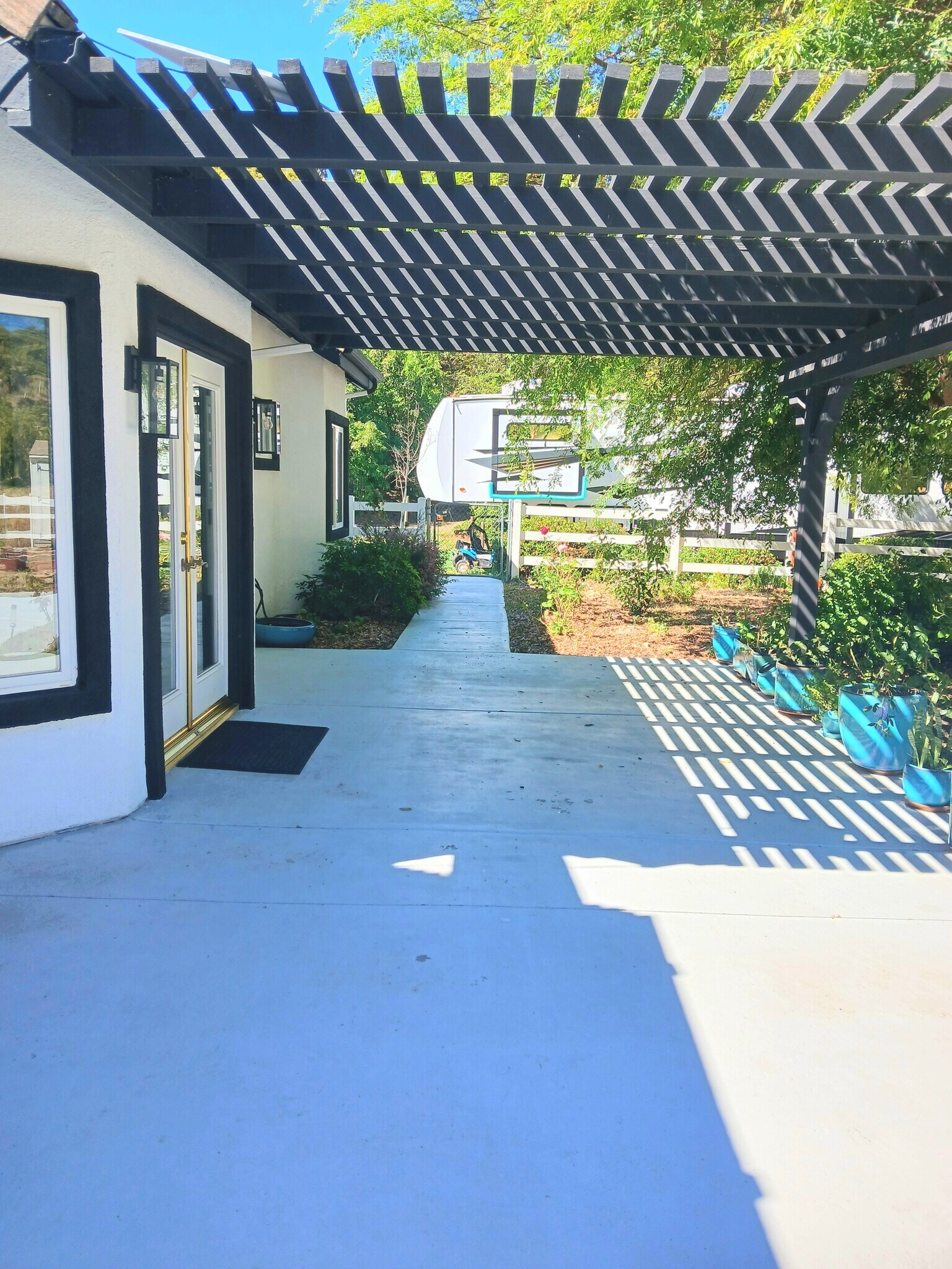 Building Photo - 43605 Los Gatos Rd