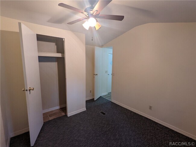 Building Photo - 7090 N Palmer Way