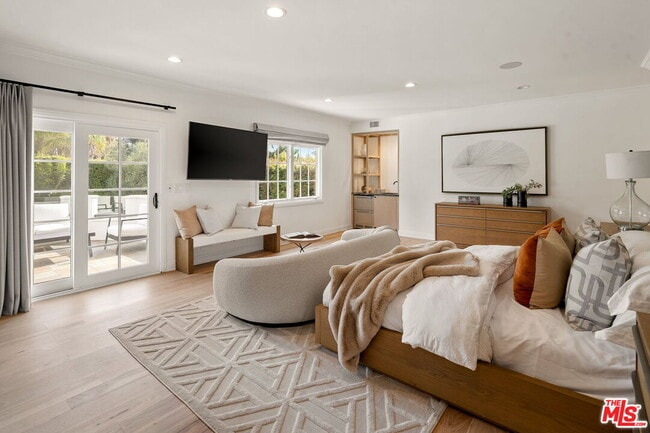 Building Photo - 280 Homewood Rd