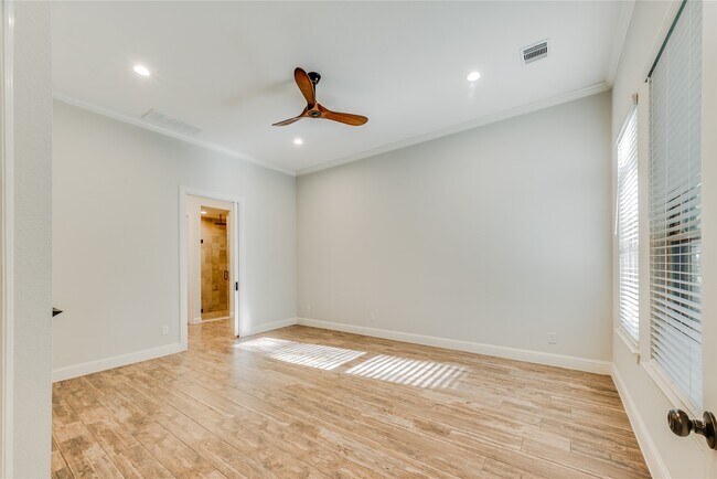 Building Photo - 25126 Scarlett Manor Ct