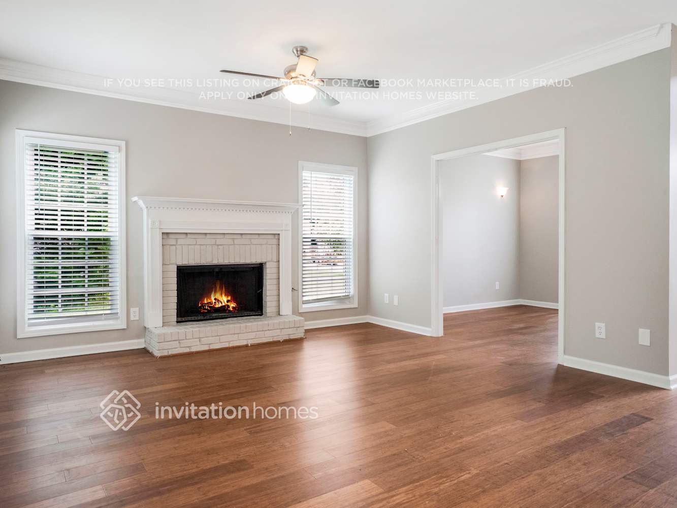 Building Photo - 1119 E Shoreview Rd