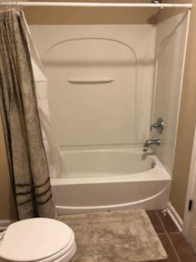 Building Photo - Renovated 4 Bedroom 2.5 Bath Home for Rent!