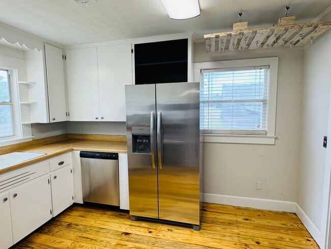 Building Photo - Paradise in Tallassee