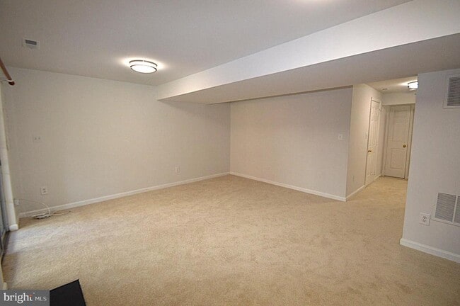 Building Photo - 13510 Nickleback Ct