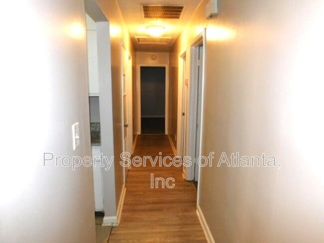 Building Photo - 97 Avalon Way