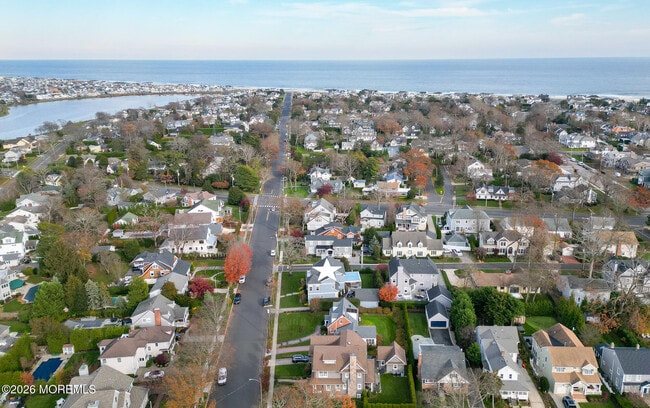 Building Photo - 315 Pitney Ave