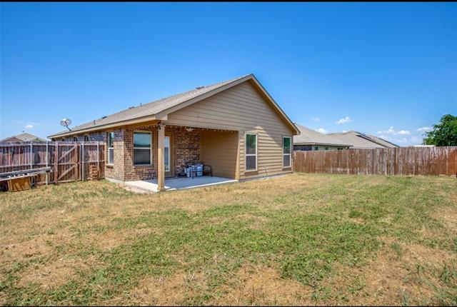 Building Photo - 604 Elm Grove
