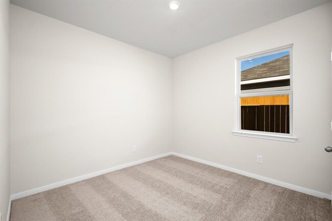 Building Photo - 10347 Red Cardinal Dr