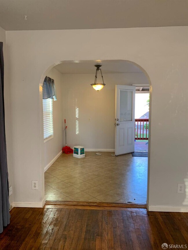 Building Photo - 1510 Timothy Dr