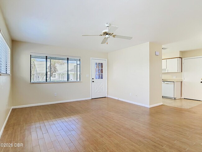 Building Photo - 49 Bogey Cir