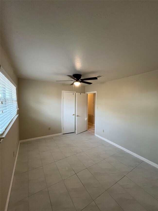 Building Photo - 21146 Northern Colony Ct